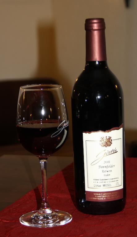 Weingut Goeres Hotel Briedel Room photo
