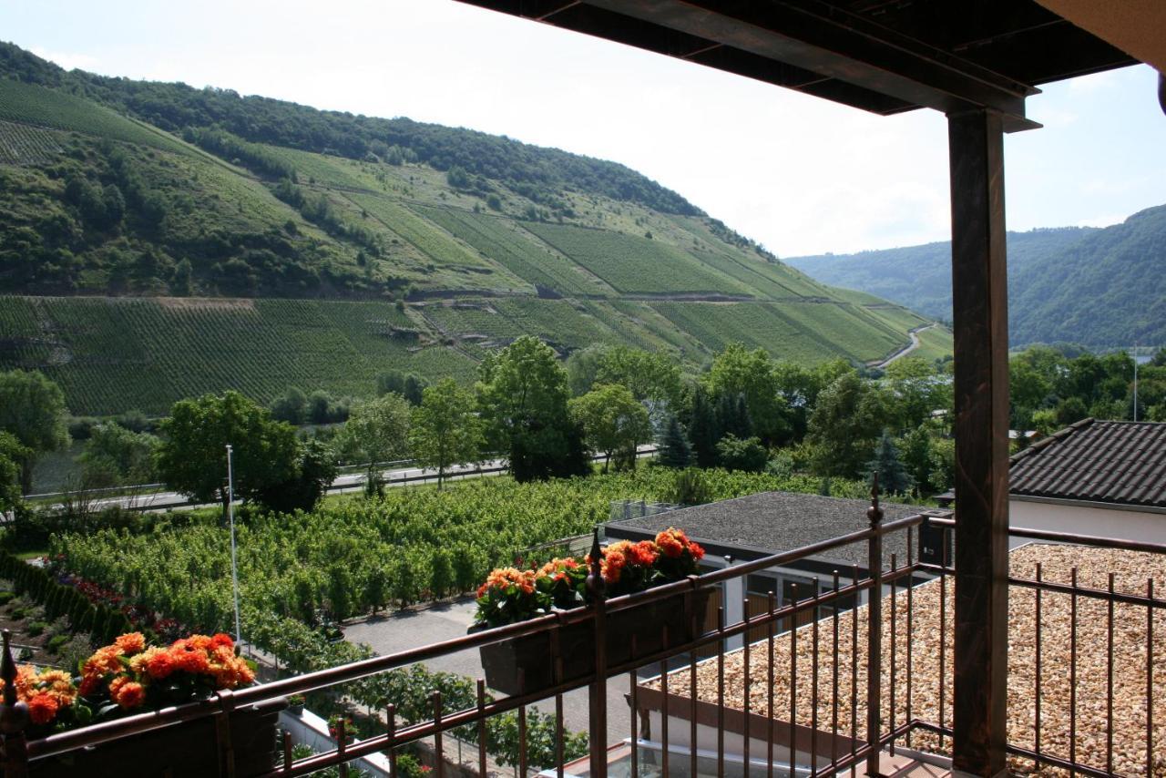 Weingut Goeres Hotel Briedel Room photo